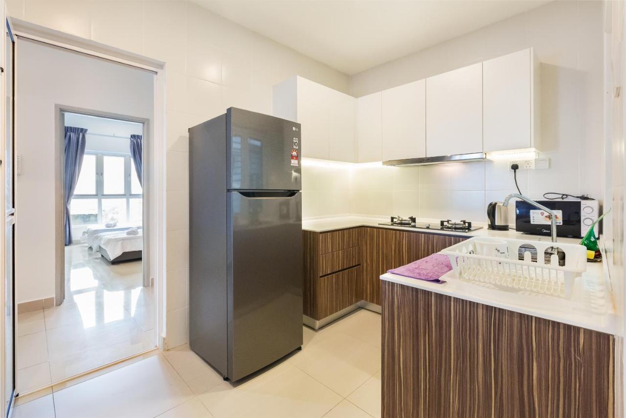 Seasons Luxury Apartment By Jk Home Johor Bahru Exterior photo