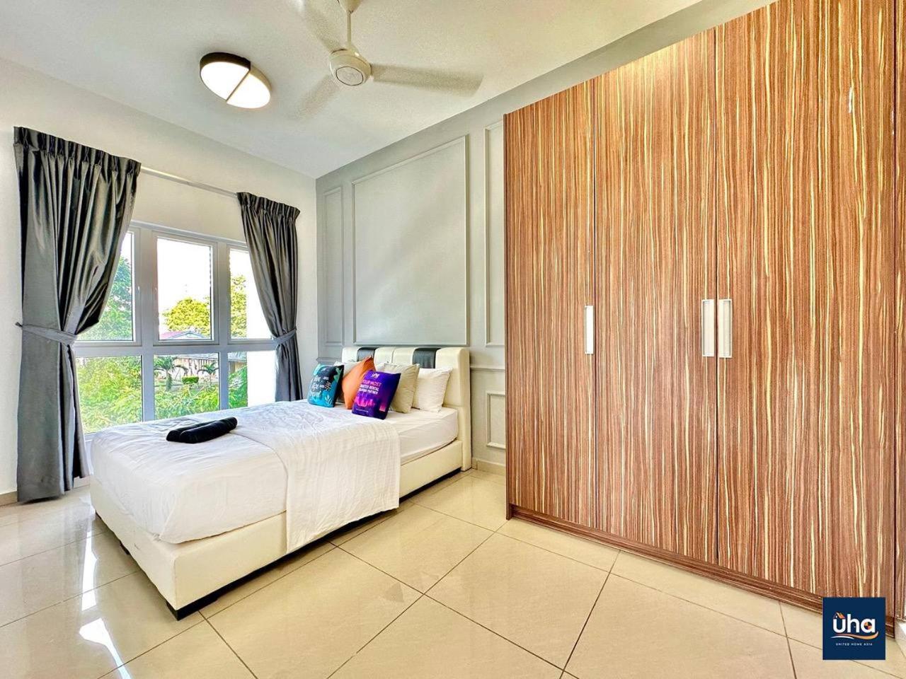 Seasons Luxury Apartment By Jk Home Johor Bahru Exterior photo